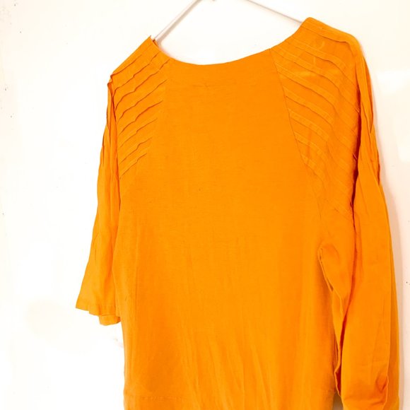 NWOT anthropologie charlotte pintucked top in honey yellow - Picture 6 of 6